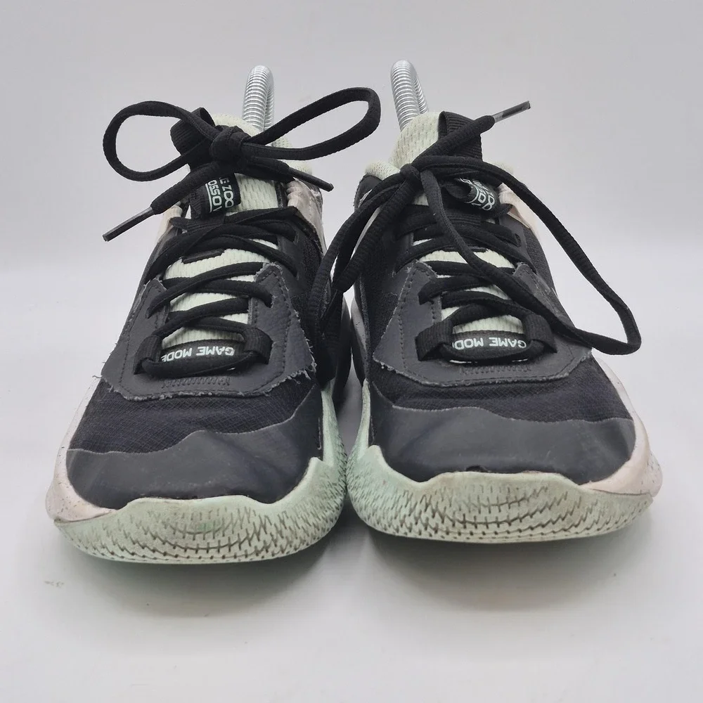 Nike Basketball Shoes Youth Size 5Y Low Top Black‎ Mint Pink Lace Up DC5216-003